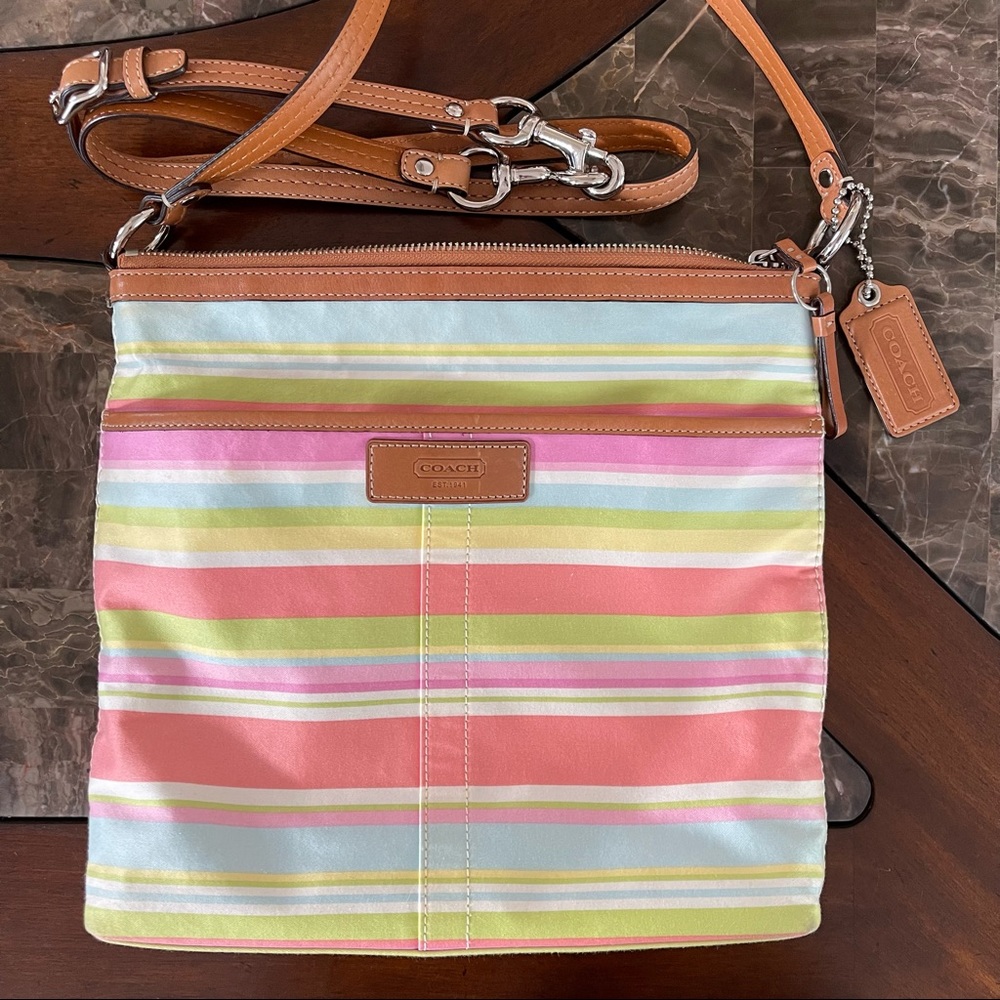 Coach shoulder bag
